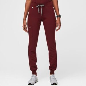 Figs Zamora Jogger Scrub Bottoms in Burgandy (Small)